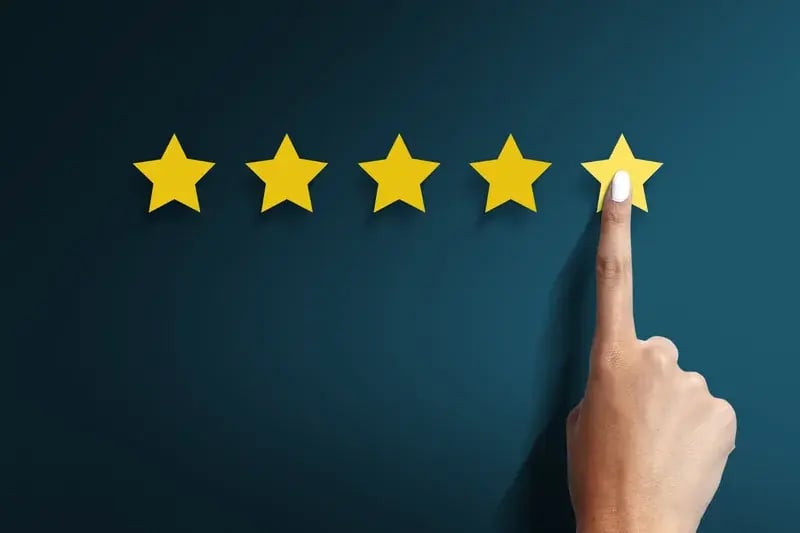 reseña de cinco estrellas