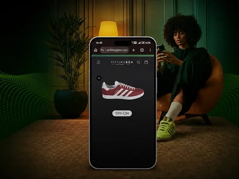 Cliente utilizando o recurso de experimentação virtual de sapatos em uma loja do Shopify